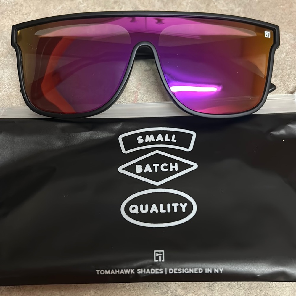 Tomahawk Shades The Roselines-BRAND NEW NEVER WORN